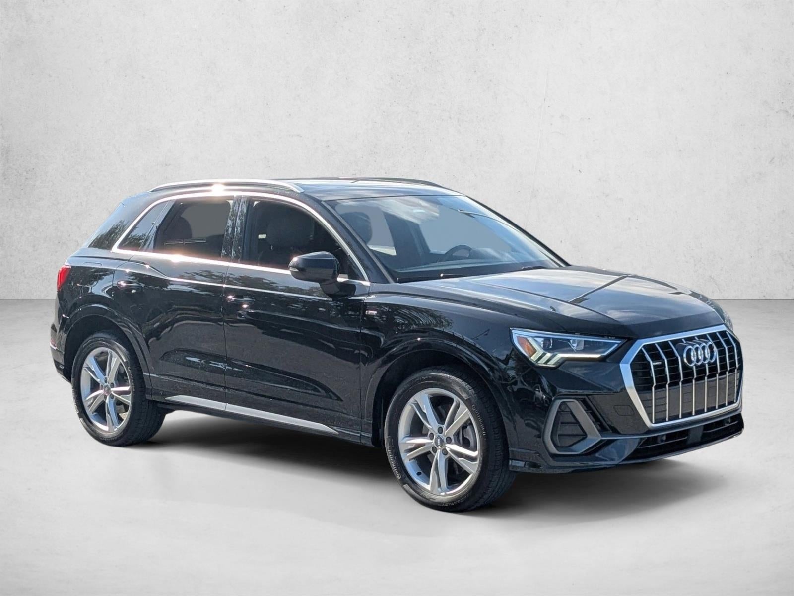 2021 Audi Q3 S line Premium Plus 45 TFSI quattro