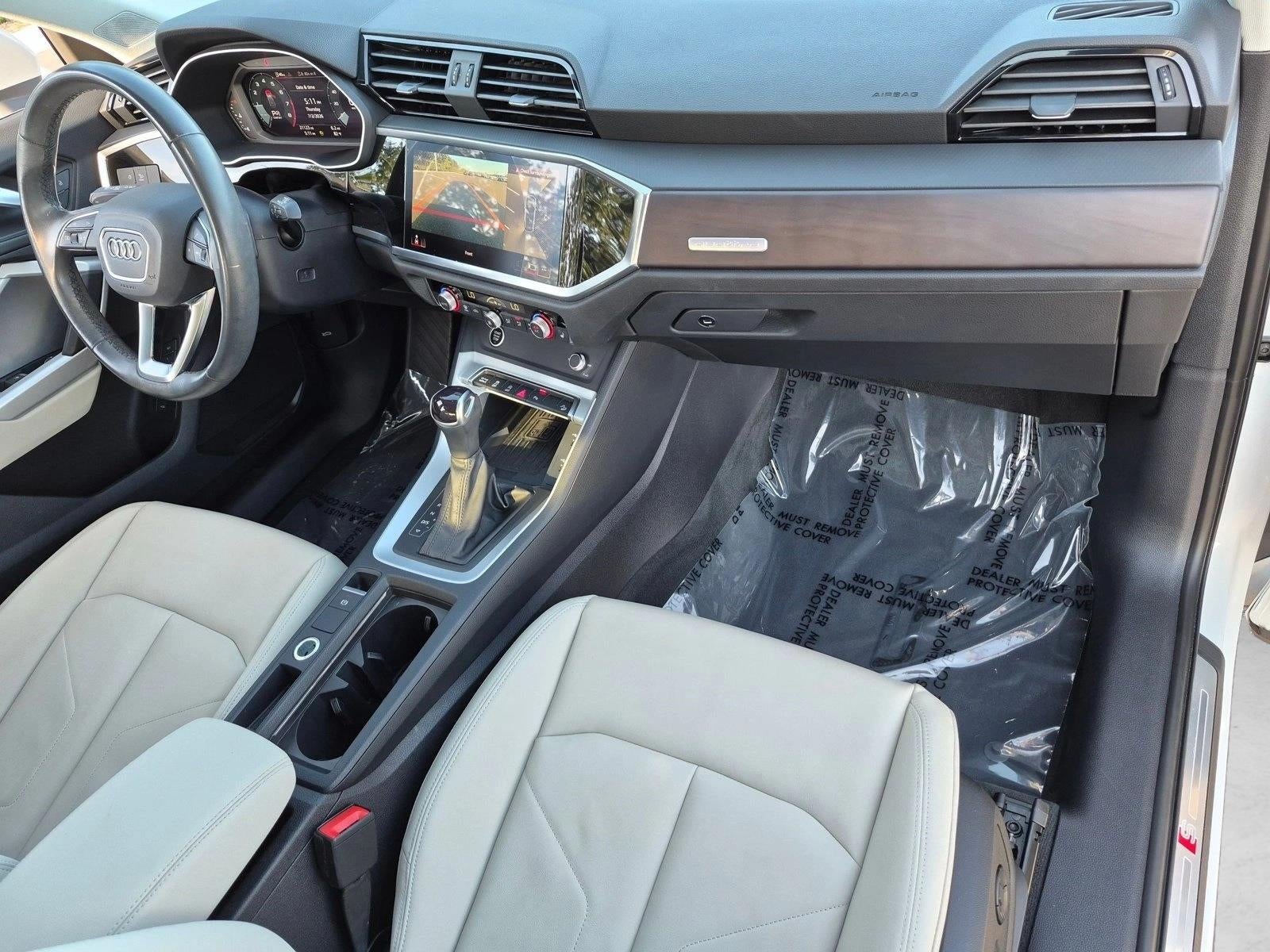 2024 Audi Q3 S line Premium Plus 45 TFSI quattro