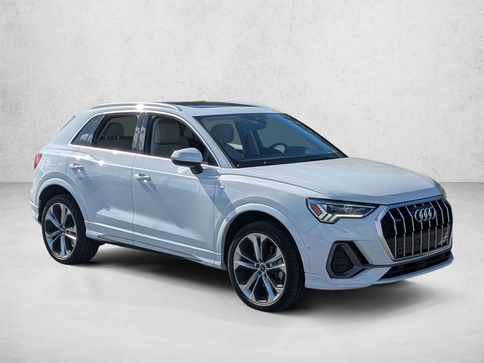 2021 Audi Q3 S line Premium Plus 45 TFSI quattro