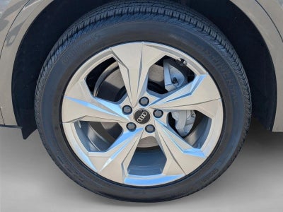 2023 Audi Q5 S line Prestige 45 TFSI quattro