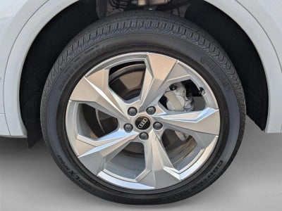 2023 Audi Q5 S line Prestige 45 TFSI quattro