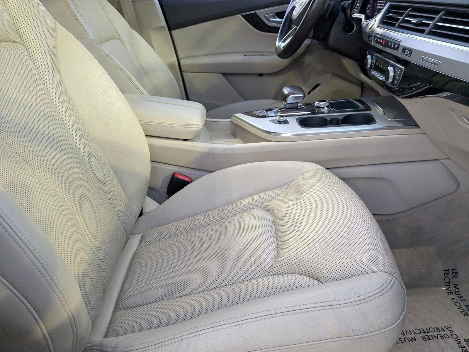 2019 Audi Q7 Premium Plus 45 TFSI quattro