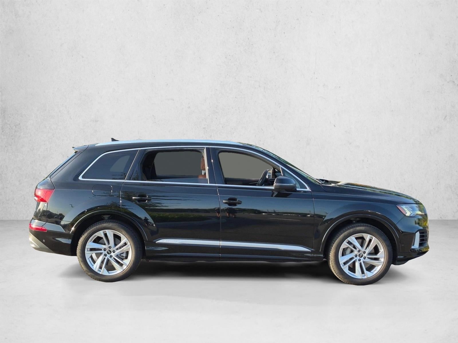 2023 Audi Q7 Premium Plus 55 TFSI quattro