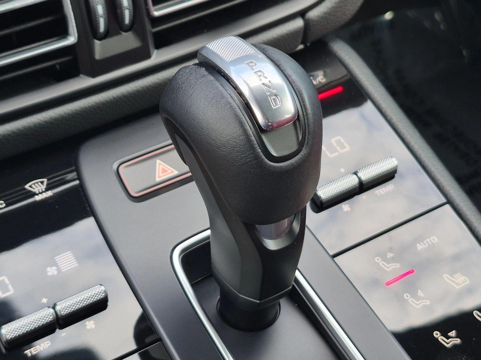 2022 Porsche Macan S AWD