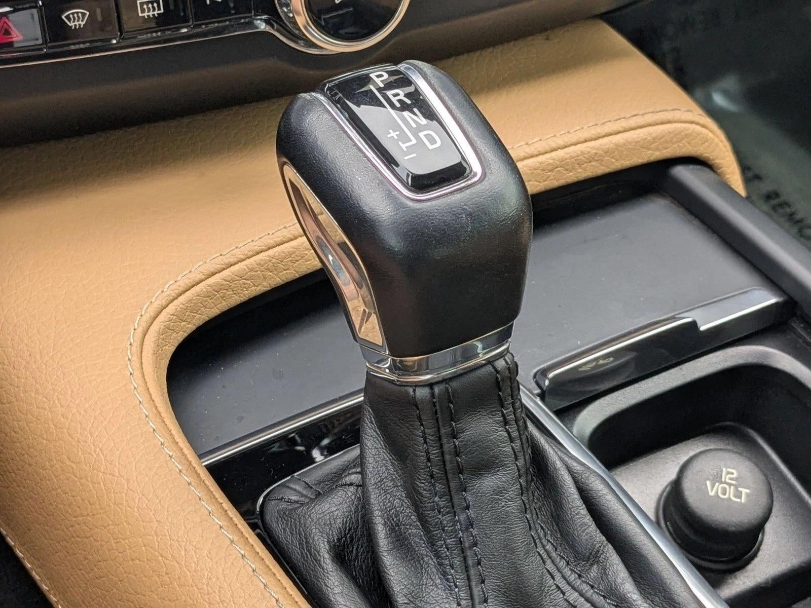 2017 Volvo S90 T5 FWD Momentum