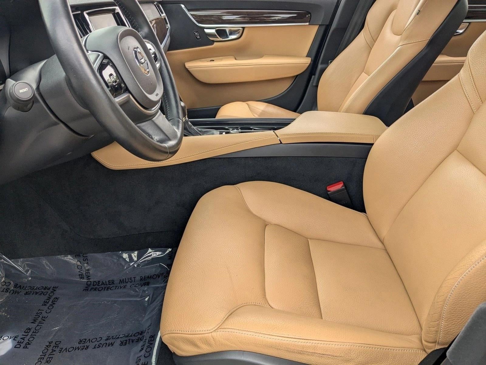 2017 Volvo S90 T5 FWD Momentum