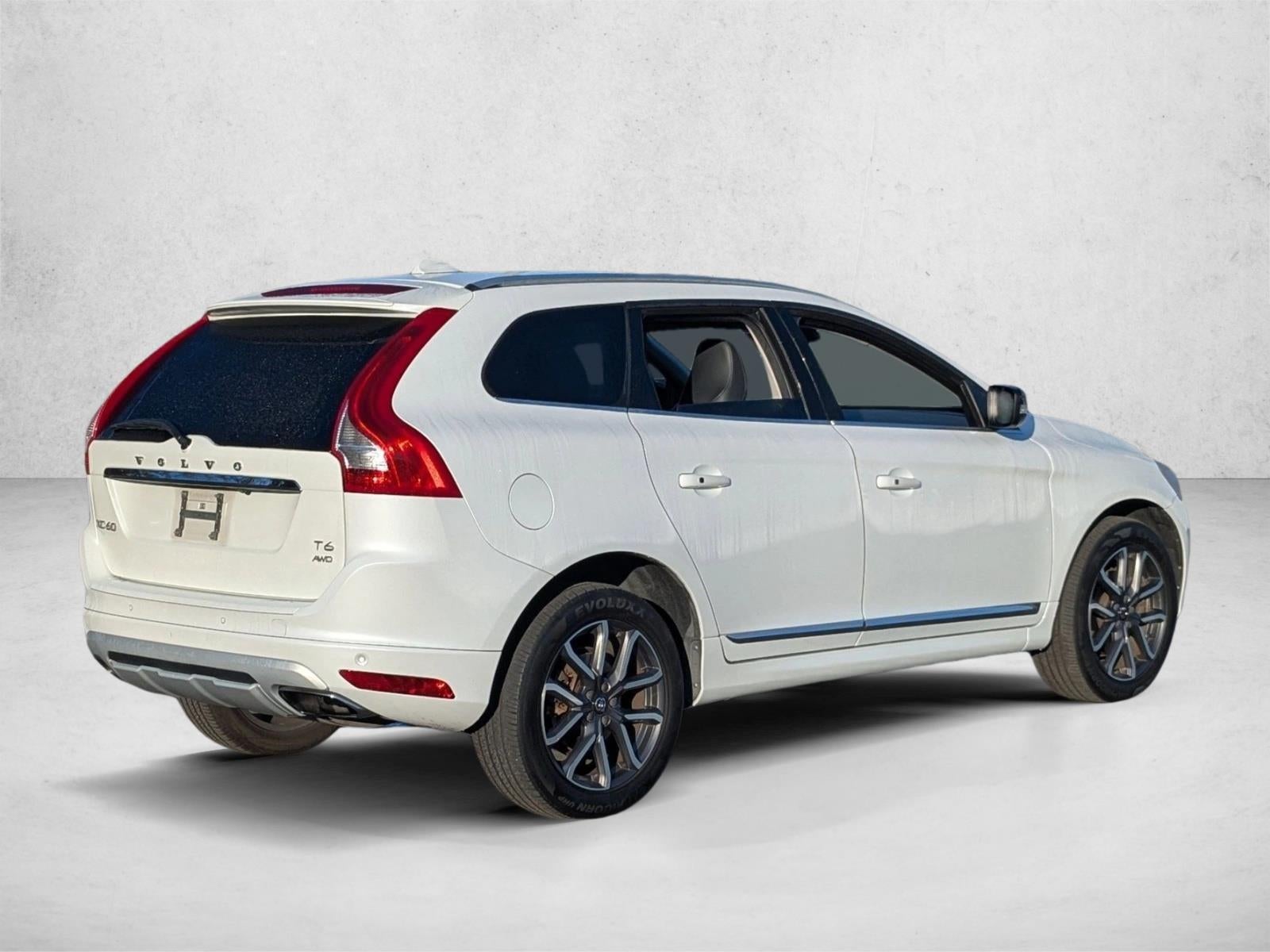 2017 Volvo XC60 T6 AWD Dynamic