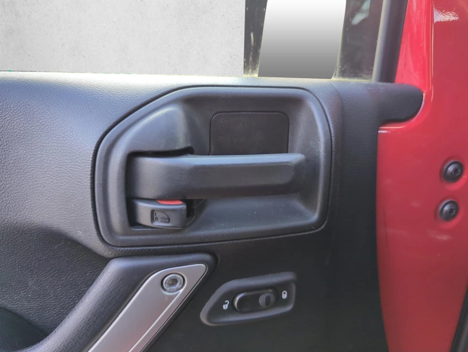 2017 Jeep Wrangler Sahara 4x4