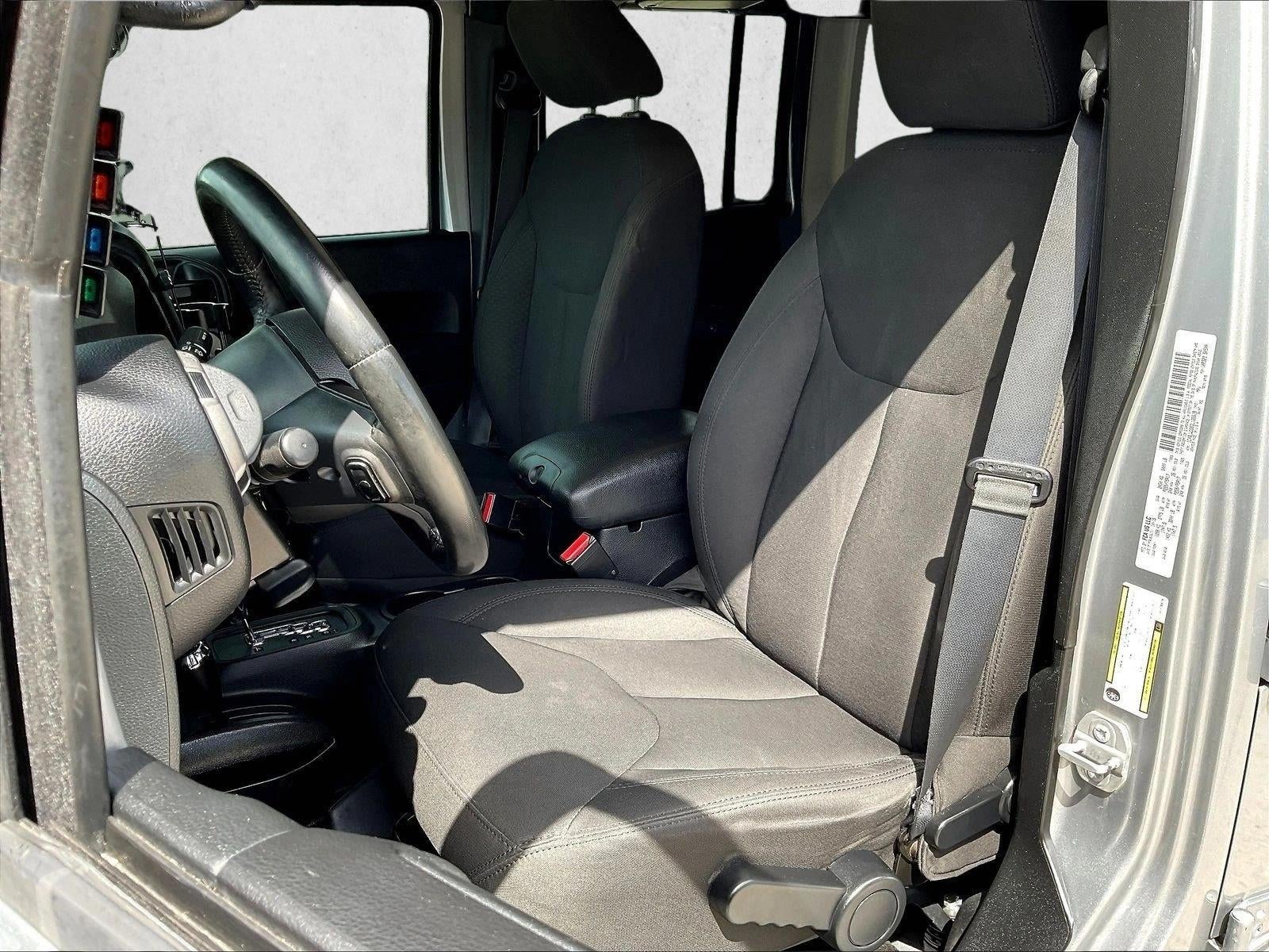 2016 Jeep Wrangler Unlimited 4WD 4dr Sport