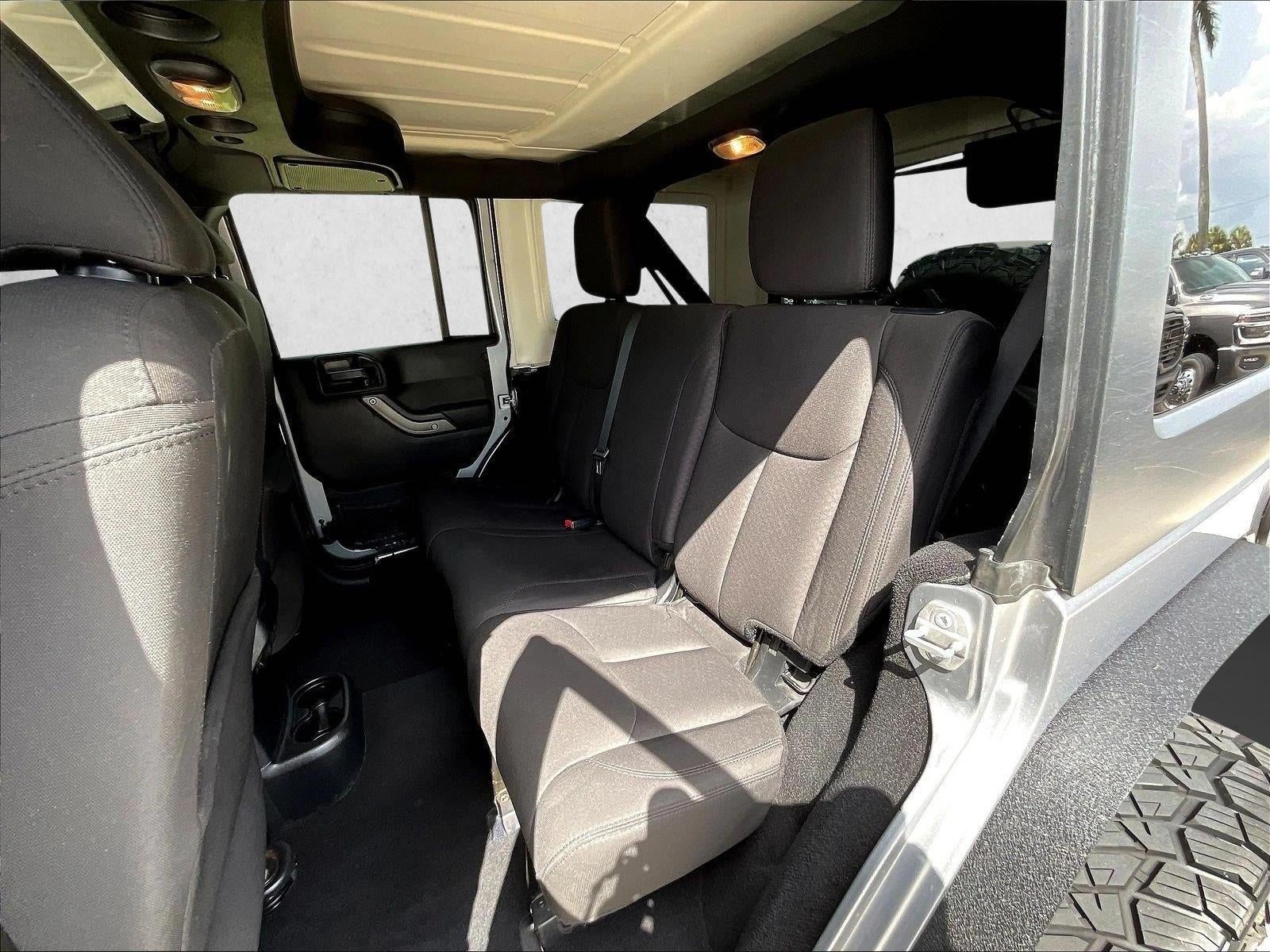 2016 Jeep Wrangler Unlimited 4WD 4dr Sport