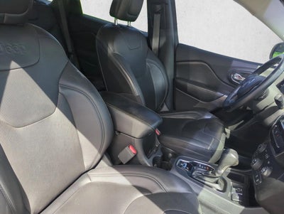 2020 Jeep Cherokee Limited FWD