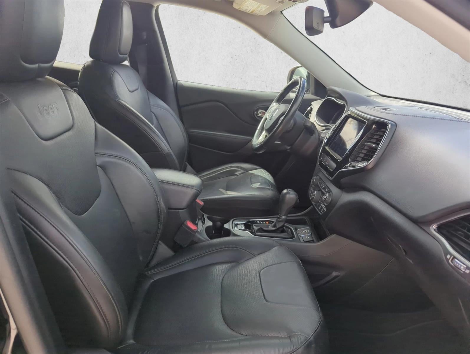 2020 Jeep Cherokee Limited FWD