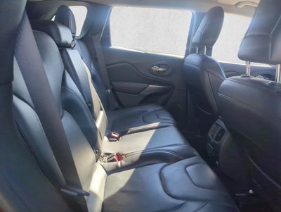 2019 Jeep Cherokee Limited FWD