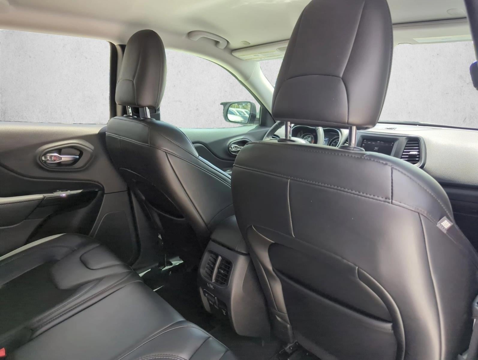 2020 Jeep Cherokee Altitude FWD