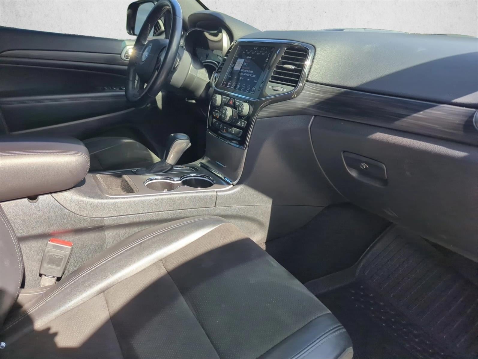 2022 Jeep Grand Cherokee WK Laredo X 4x2