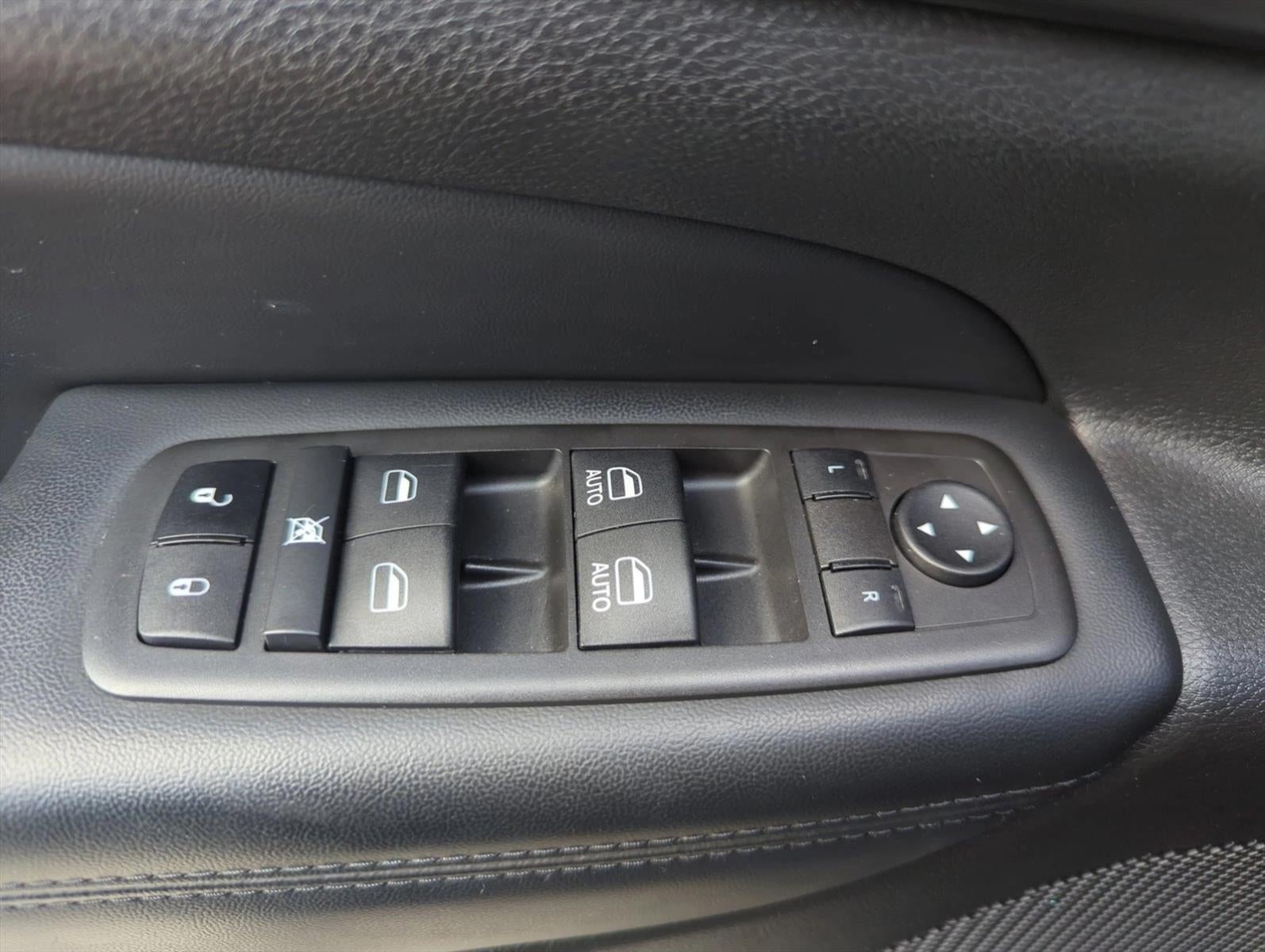 2022 Jeep Grand Cherokee WK Laredo X 4x2