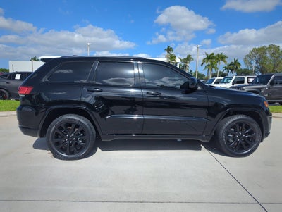2022 Jeep Grand Cherokee WK Laredo X 4x2
