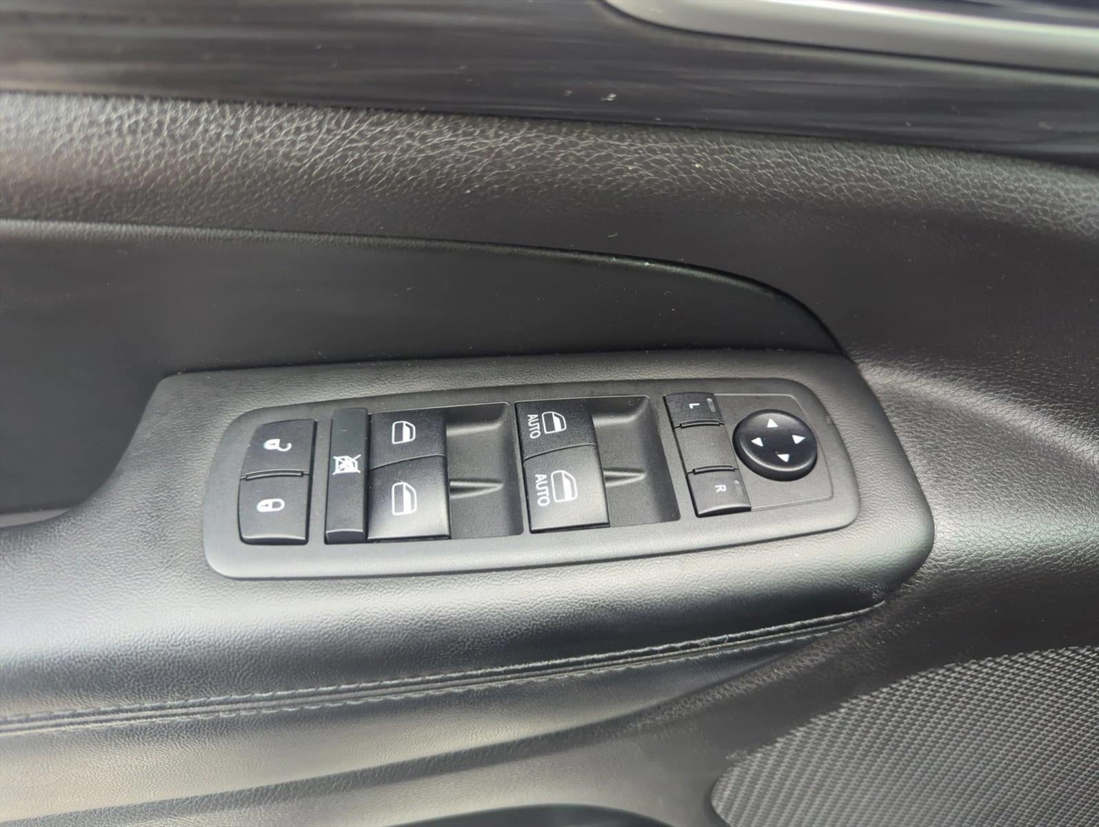 2019 Jeep Grand Cherokee Altitude 4x2