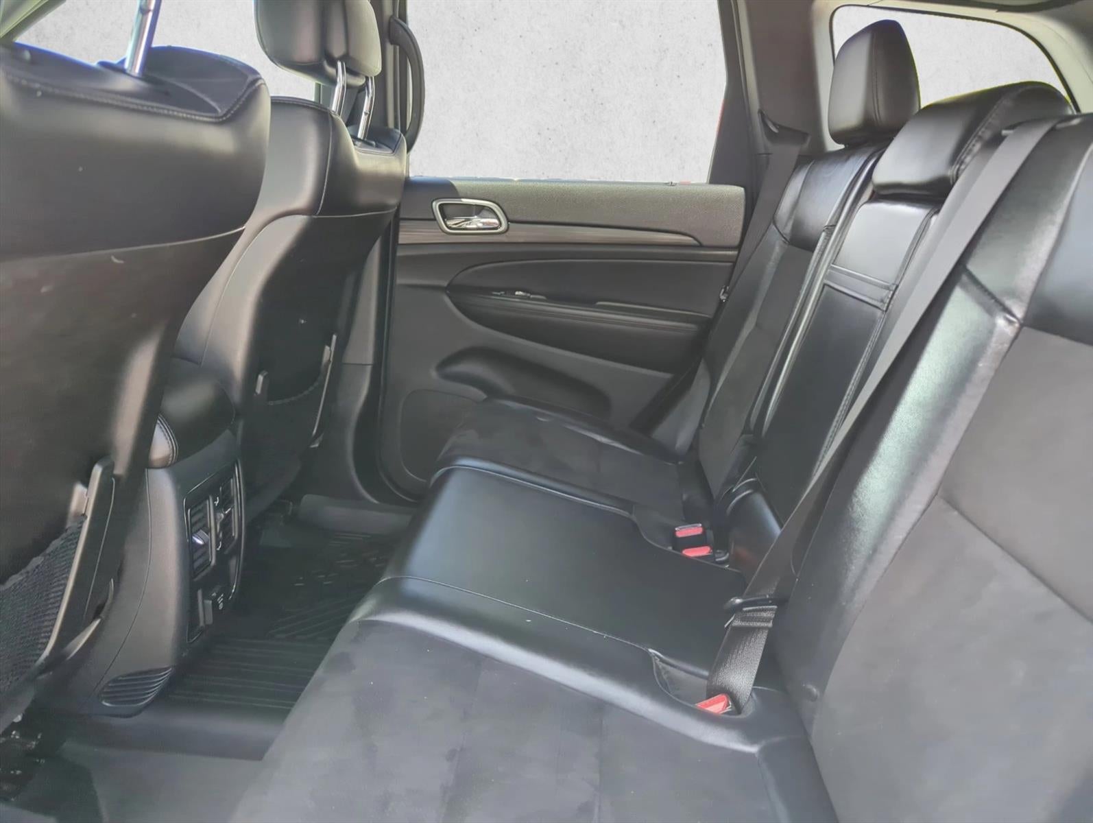 2019 Jeep Grand Cherokee Altitude 4x2