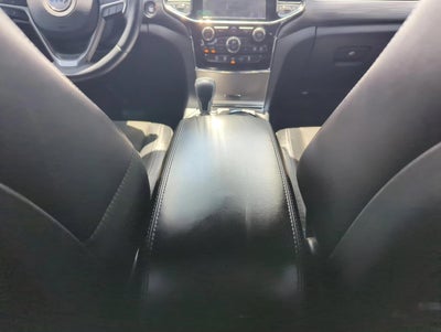 2019 Jeep Grand Cherokee Altitude 4x2