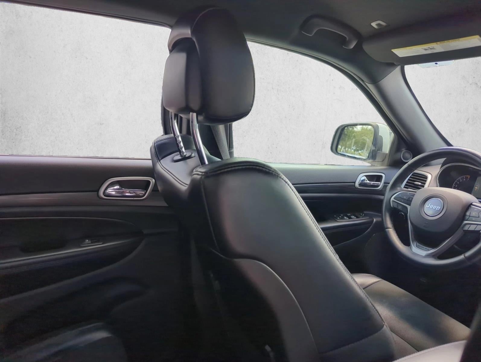 2019 Jeep Grand Cherokee Altitude 4x2