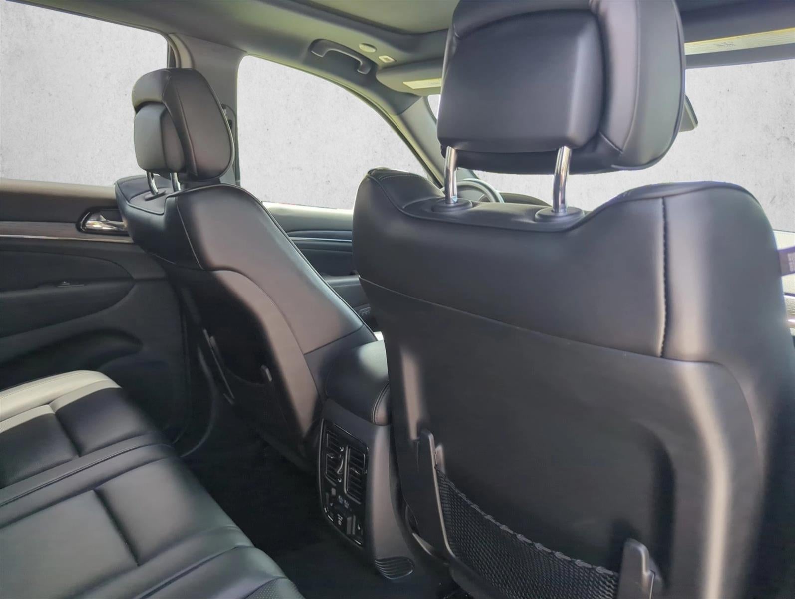 2019 Jeep Grand Cherokee High Altitude 4x2
