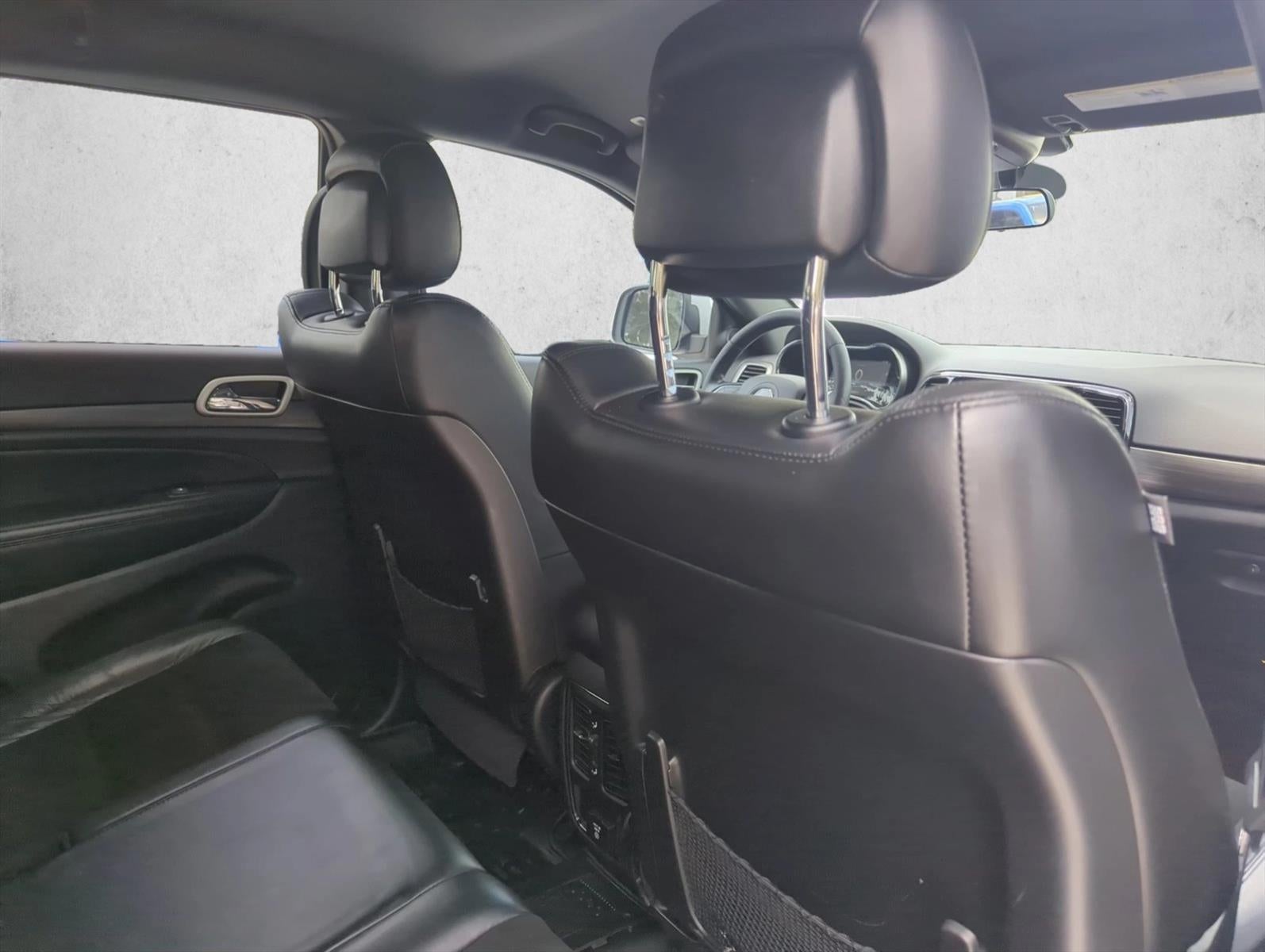 2021 Jeep Grand Cherokee Laredo X 4x4