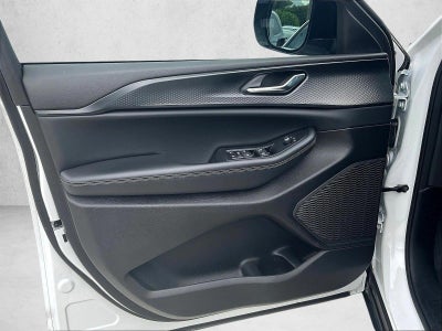 2024 Jeep Grand Cherokee Altitude 4x2