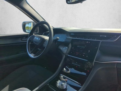 2024 Jeep Grand Cherokee Laredo 4x4