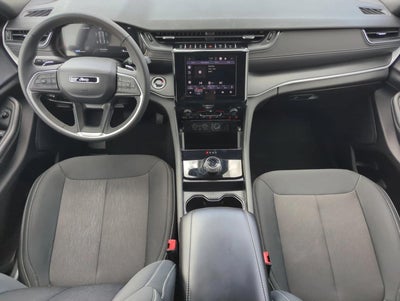 2024 Jeep Grand Cherokee Laredo 4x4