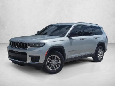 2023 Jeep Grand Cherokee L Laredo 4x2