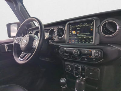 2022 Jeep Gladiator Overland 4x4