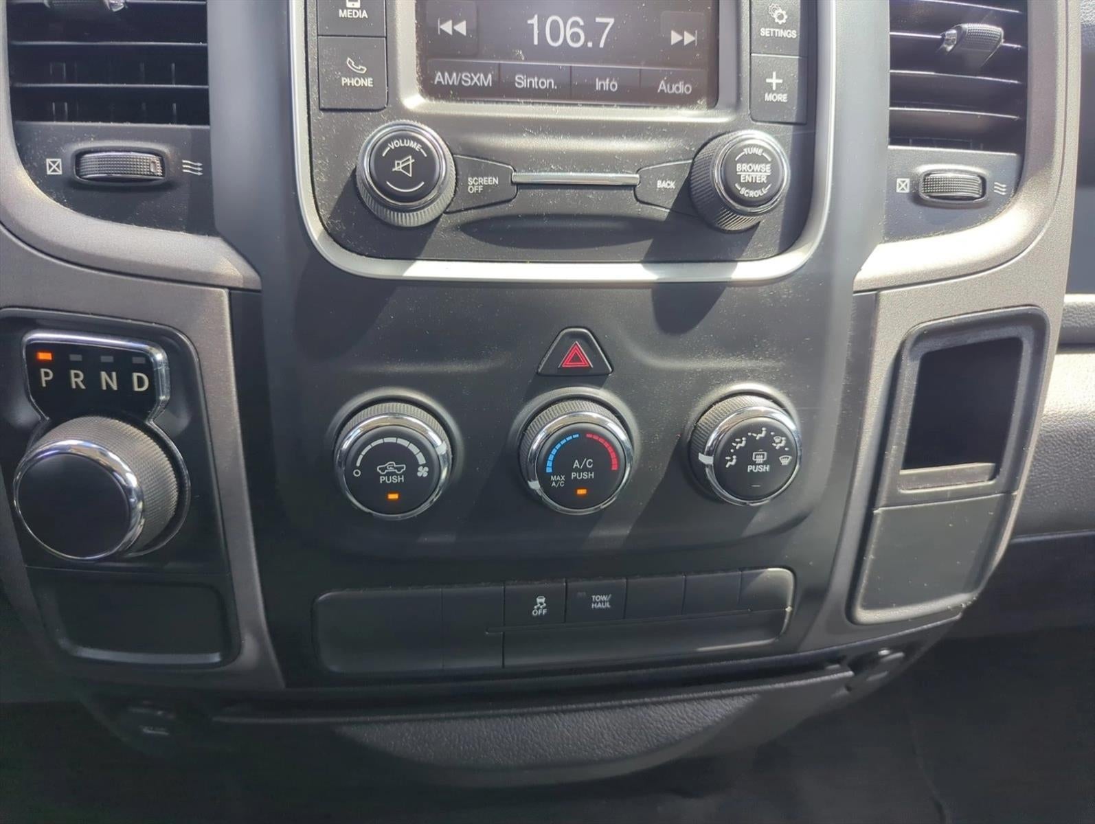 2019 RAM 1500 Classic Express 4x2 Crew Cab 5'7" Box