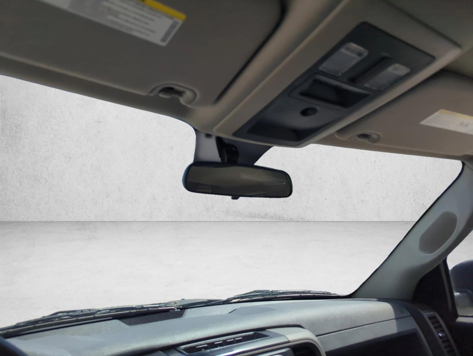 2019 RAM 1500 Classic Express 4x2 Crew Cab 5'7" Box