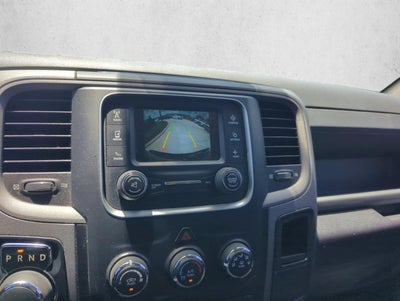 2018 RAM 1500 Express 4x2 Crew Cab 5'7" Box