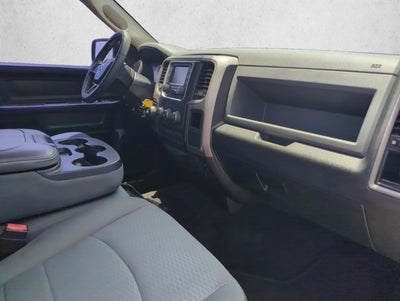 2018 RAM 1500 Express 4x2 Crew Cab 5'7" Box