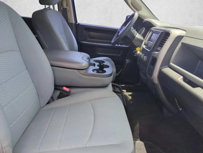 2018 RAM 1500 Express 4x2 Crew Cab 5'7" Box
