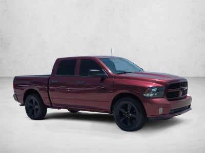 2018 RAM 1500 Express 4x2 Crew Cab 5'7" Box