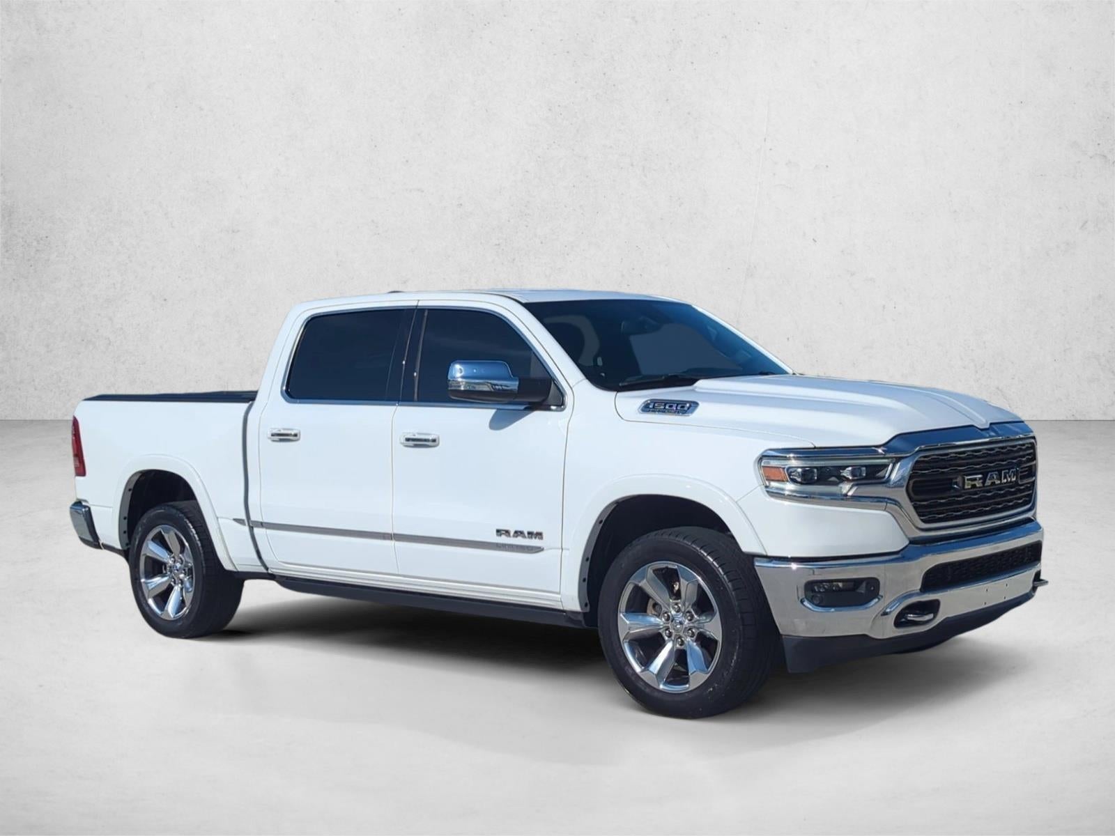 2020 RAM 1500 Limited 4x2 Crew Cab 5'7" Box