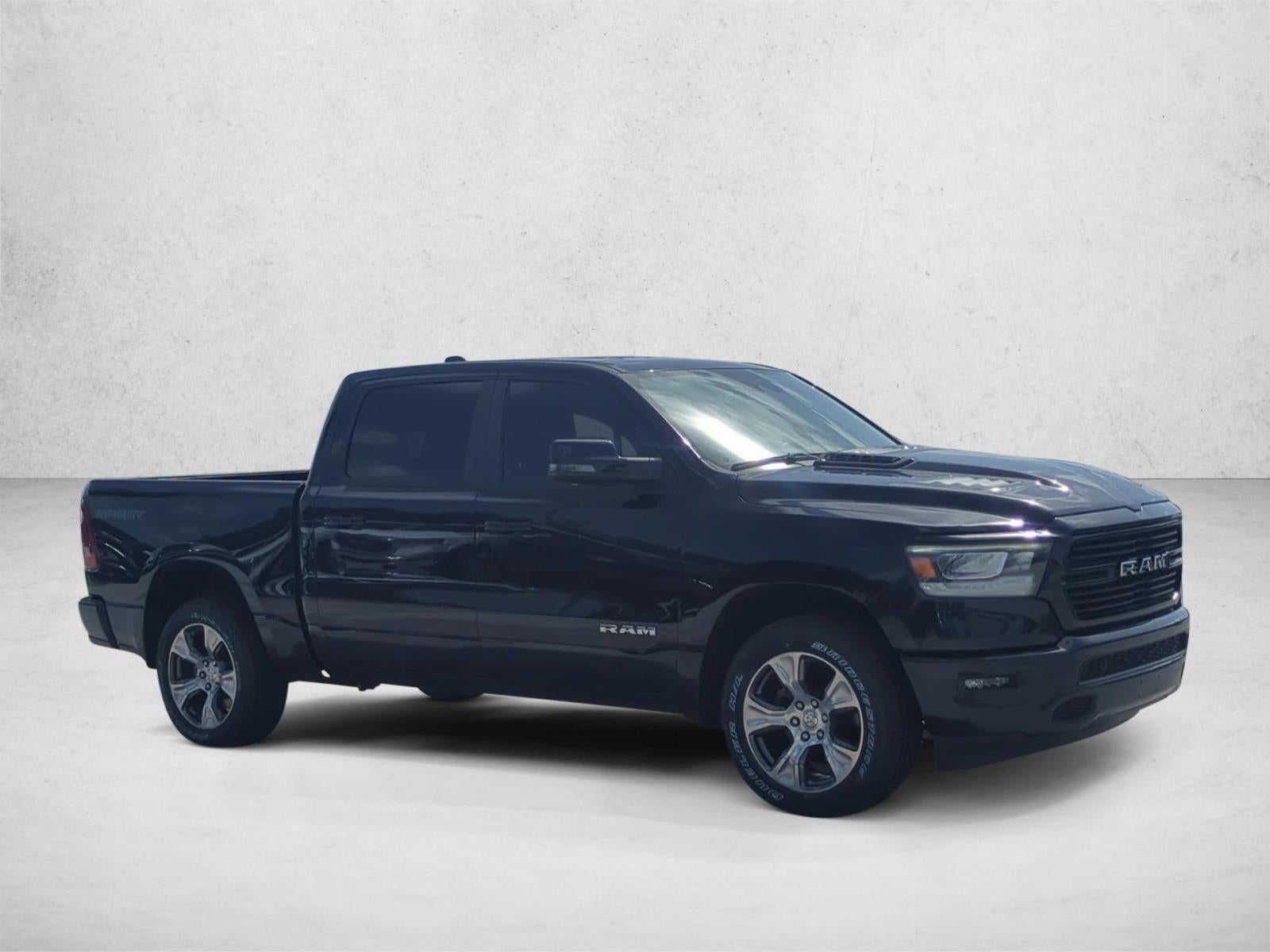 2023 RAM 1500 Laramie 4x2 Crew Cab 5'7" Box