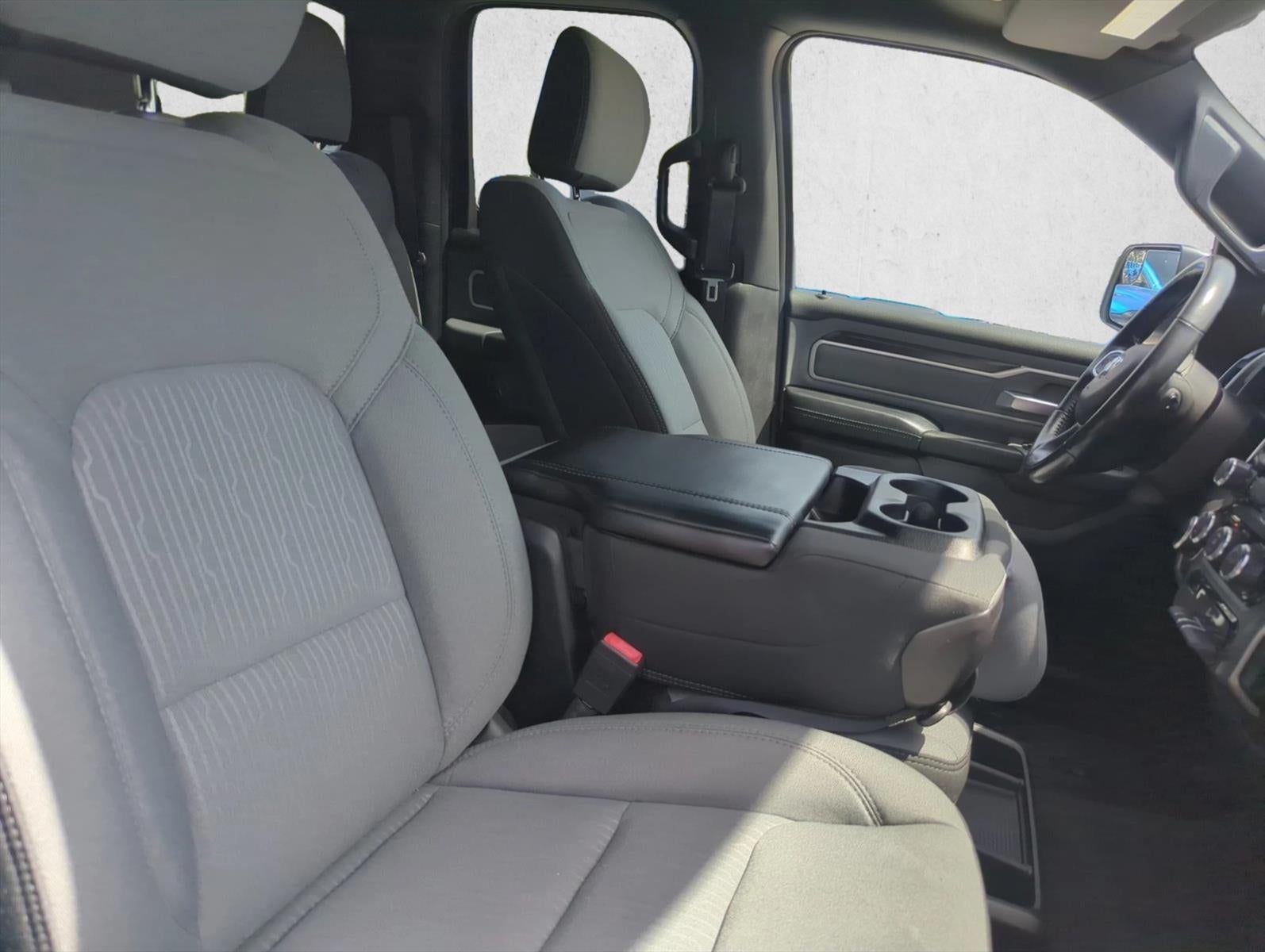 2022 RAM 1500 Big Horn 4x4 Quad Cab 6'4" Box