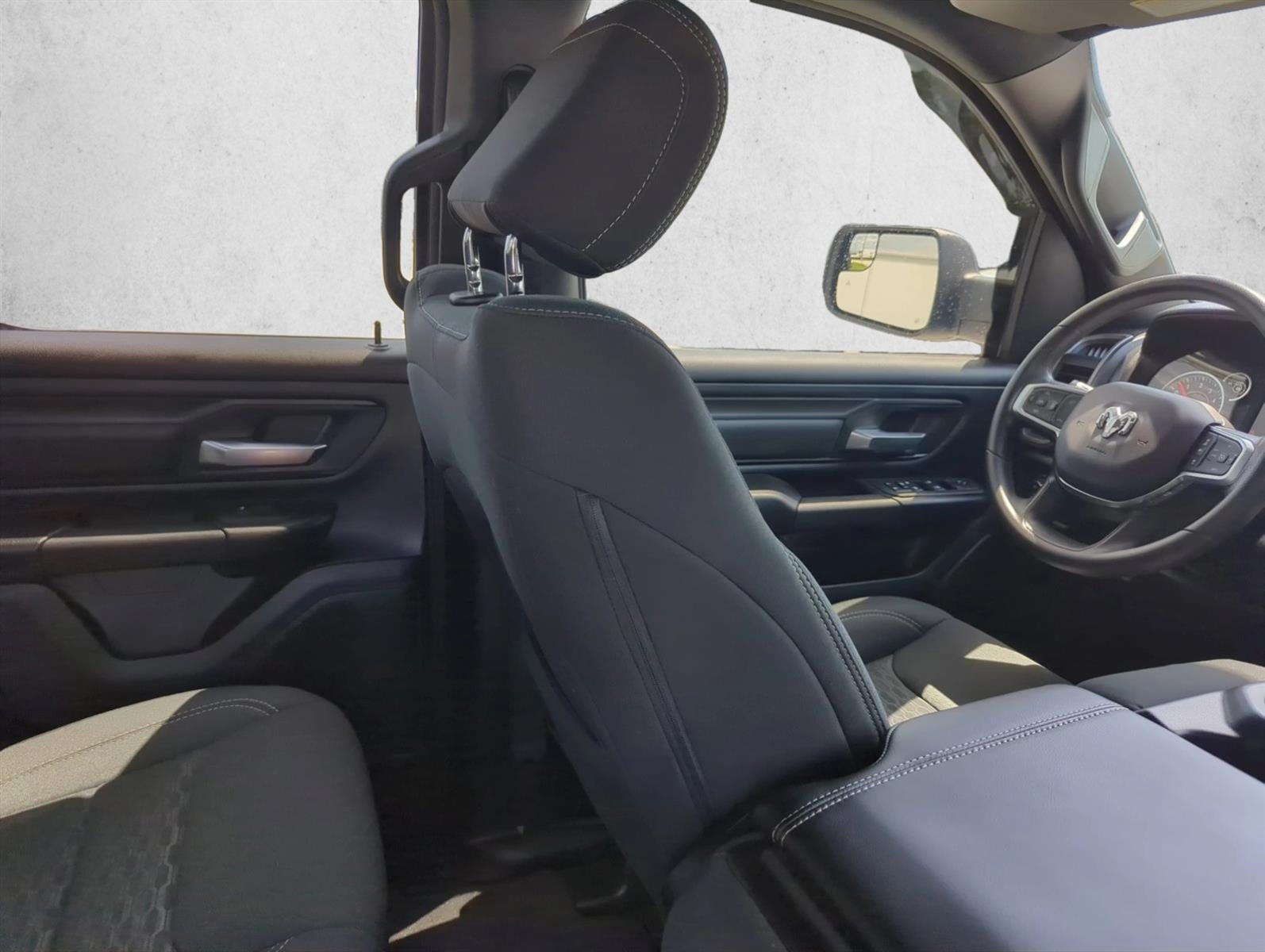 2025 RAM 1500 Tradesman 4x4 Quad Cab 6'4" Box