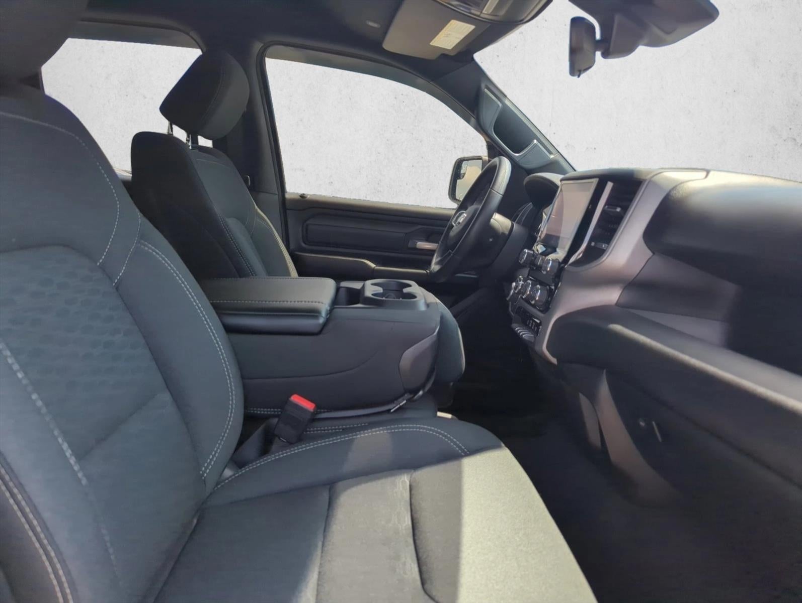 2025 RAM 1500 Tradesman 4x4 Quad Cab 6'4" Box