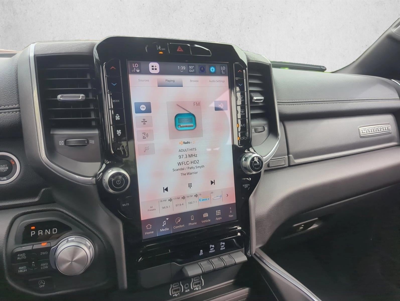 2025 RAM 1500 Laramie 4x4 Crew Cab 5'7" Box