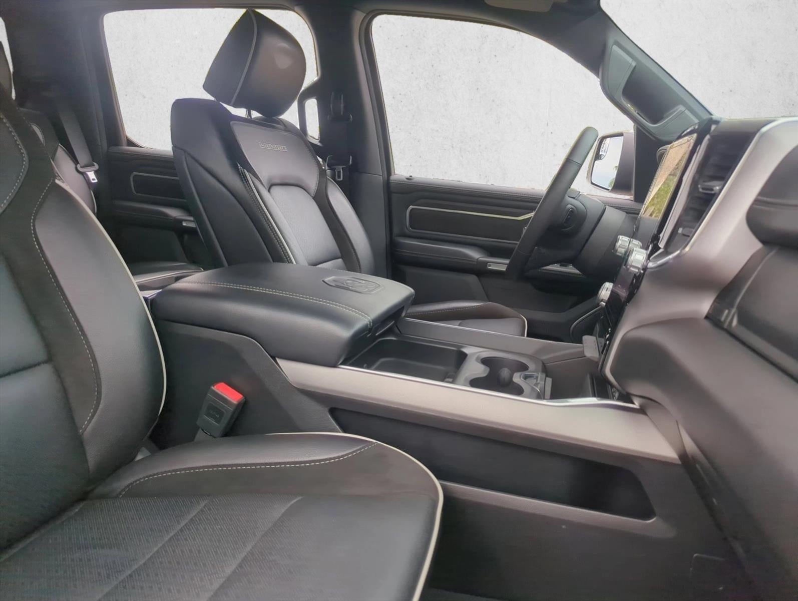 2025 RAM 1500 Laramie 4x4 Crew Cab 5'7" Box