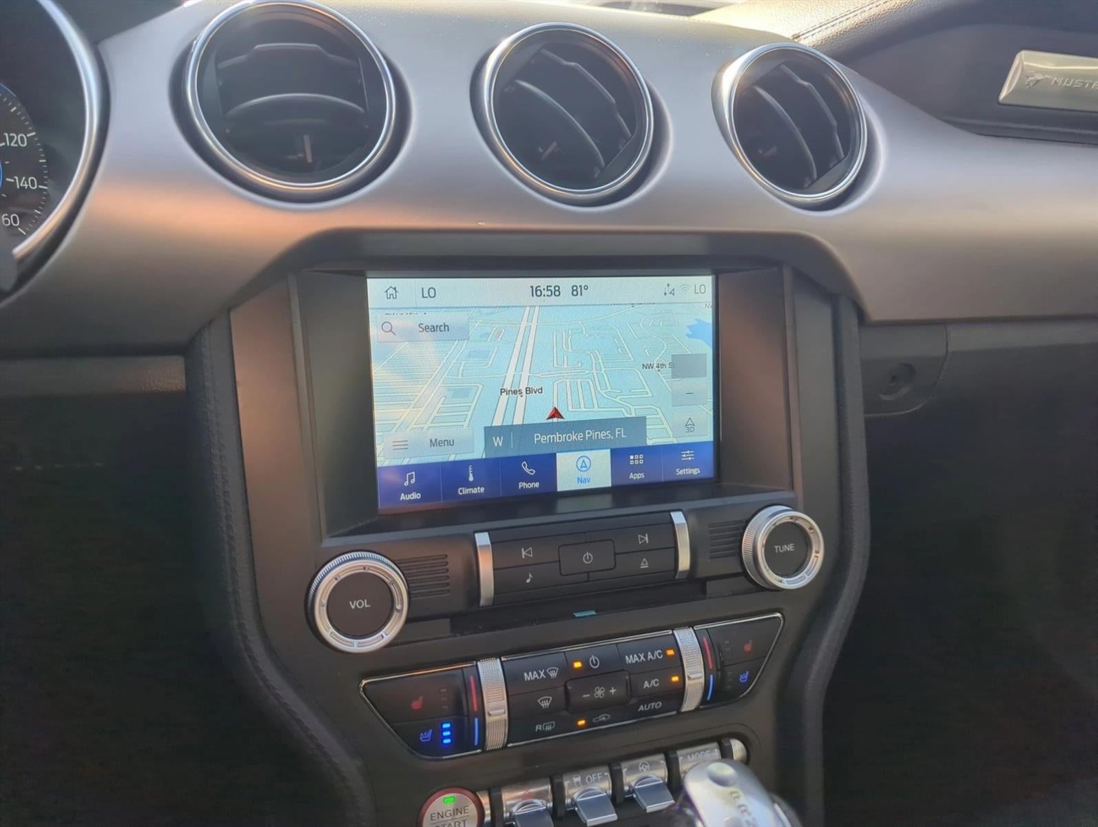 2022 Ford Mustang EcoBoost Premium Fastback