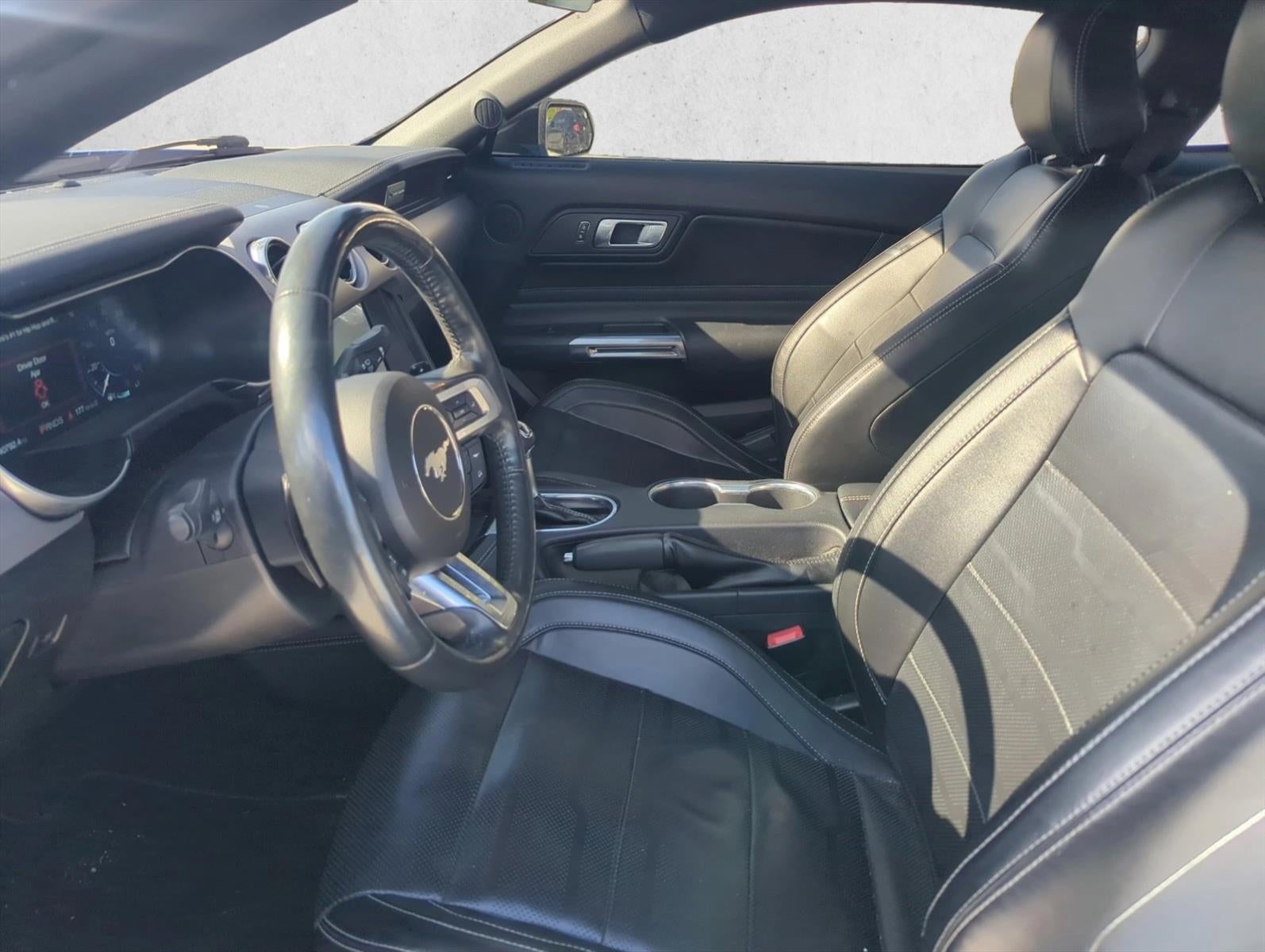 2022 Ford Mustang EcoBoost Premium Fastback