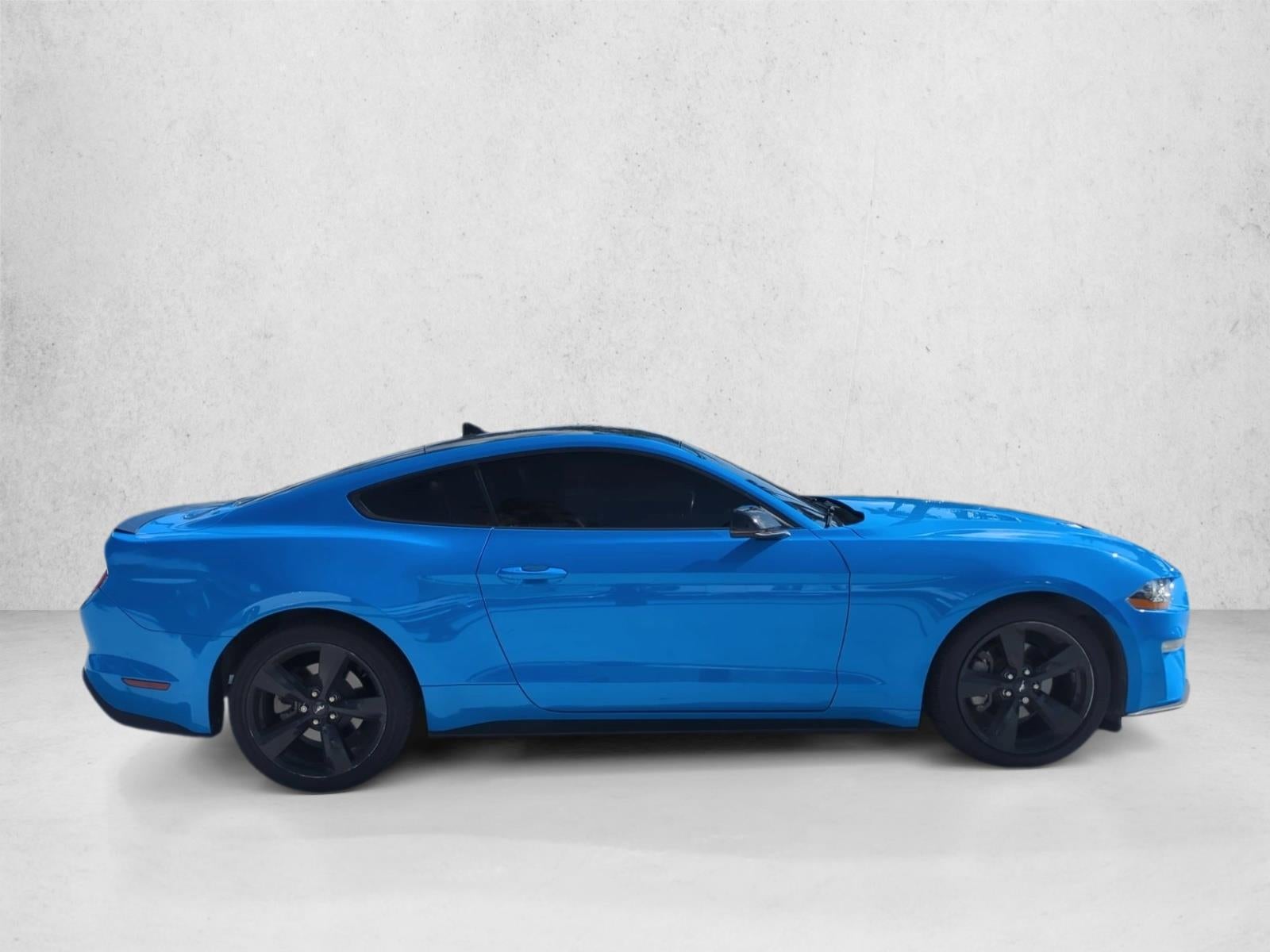 2022 Ford Mustang EcoBoost Premium Fastback