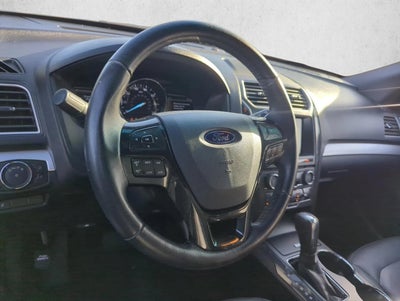 2016 Ford Explorer FWD 4dr XLT
