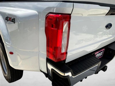 2026 Ford Super Duty F-350 DRW XLT 4WD Crew Cab 8' Box